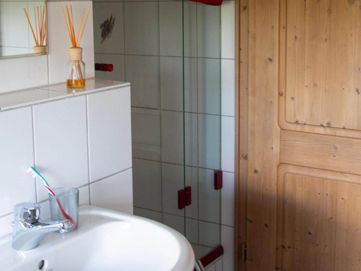 Gaestezimmer Am Hof Zwiefalten Eksteriør billede