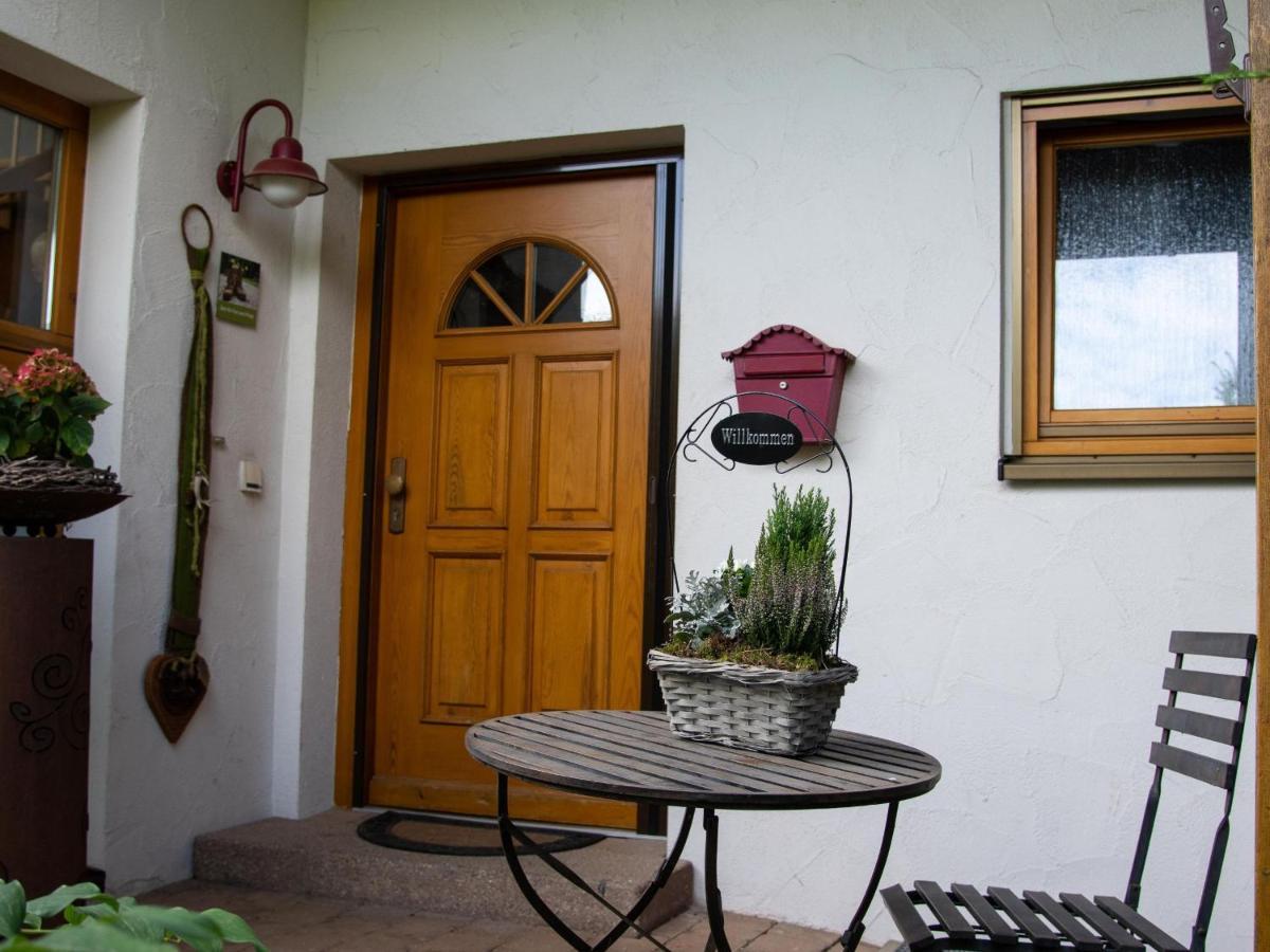 Gaestezimmer Am Hof Zwiefalten Eksteriør billede